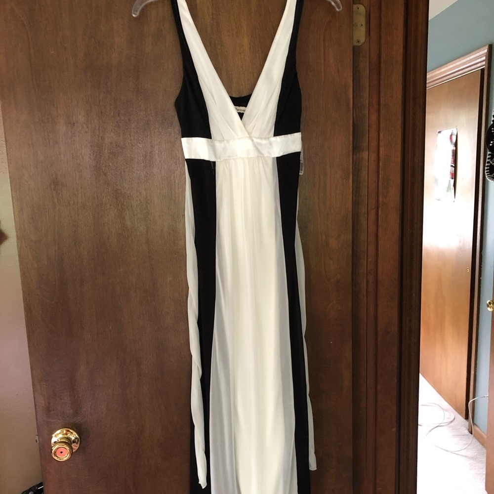 Forever 21 long dress new with tag